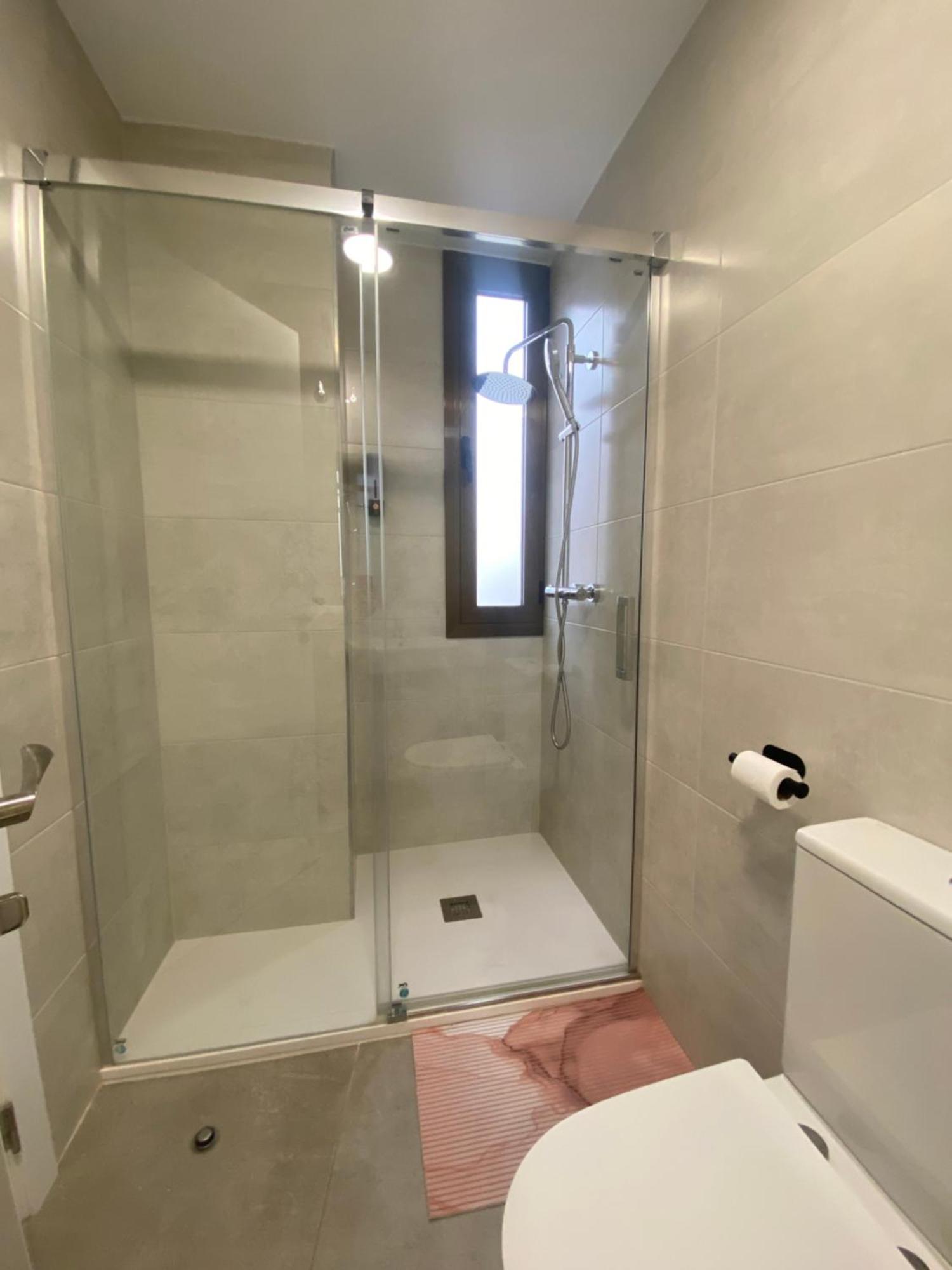 Hostal La Masia Манреса Экстерьер фото